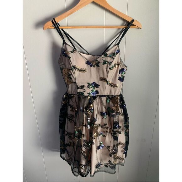 Windsor Juniors sequin dress Size 5 - Picture 1 of 4